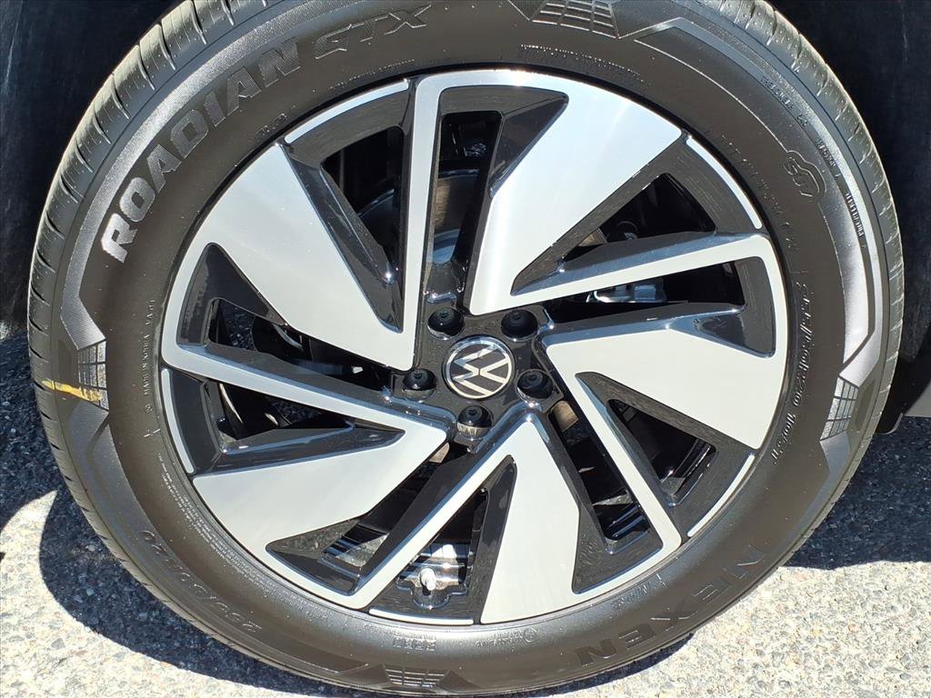 New 2026 Volkswagen Atlas SE image 9