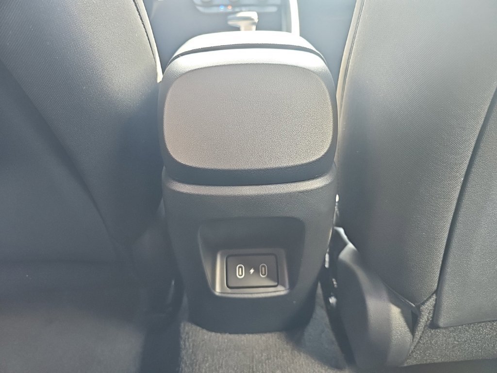 New 2026 Hyundai Elantra SE FWD image 28
