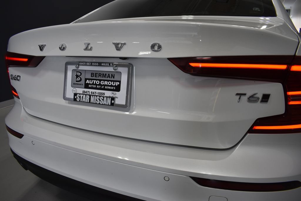 Used 2020 Volvo S60 T6 Momentum AWD/4WD image 12