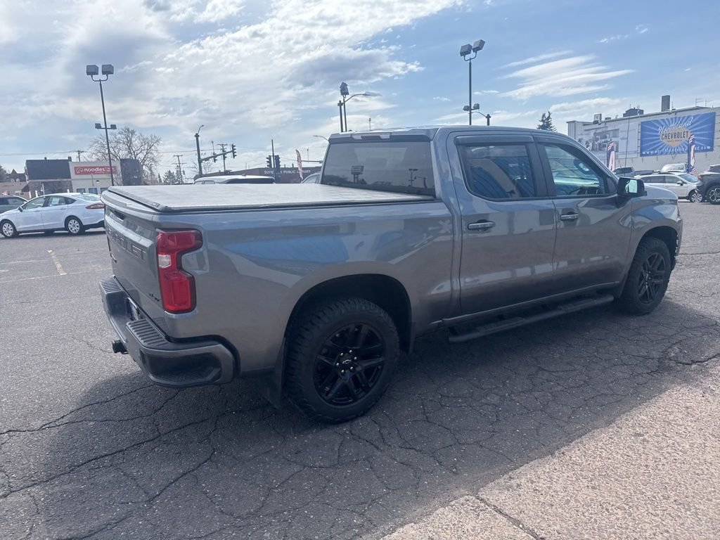 Certified 2022 Chevrolet Silverado 1500 RST w/ LPO, Blackout Package AWD/4WD image 9