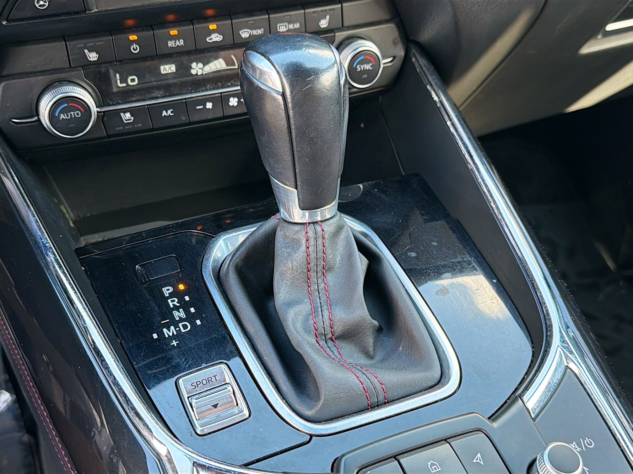 Certified 2022 MAZDA CX-9 Carbon Edition image 29