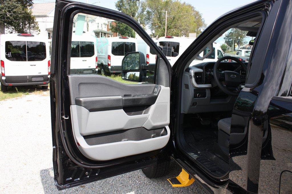 New 2026 Ford F350 XL image 10