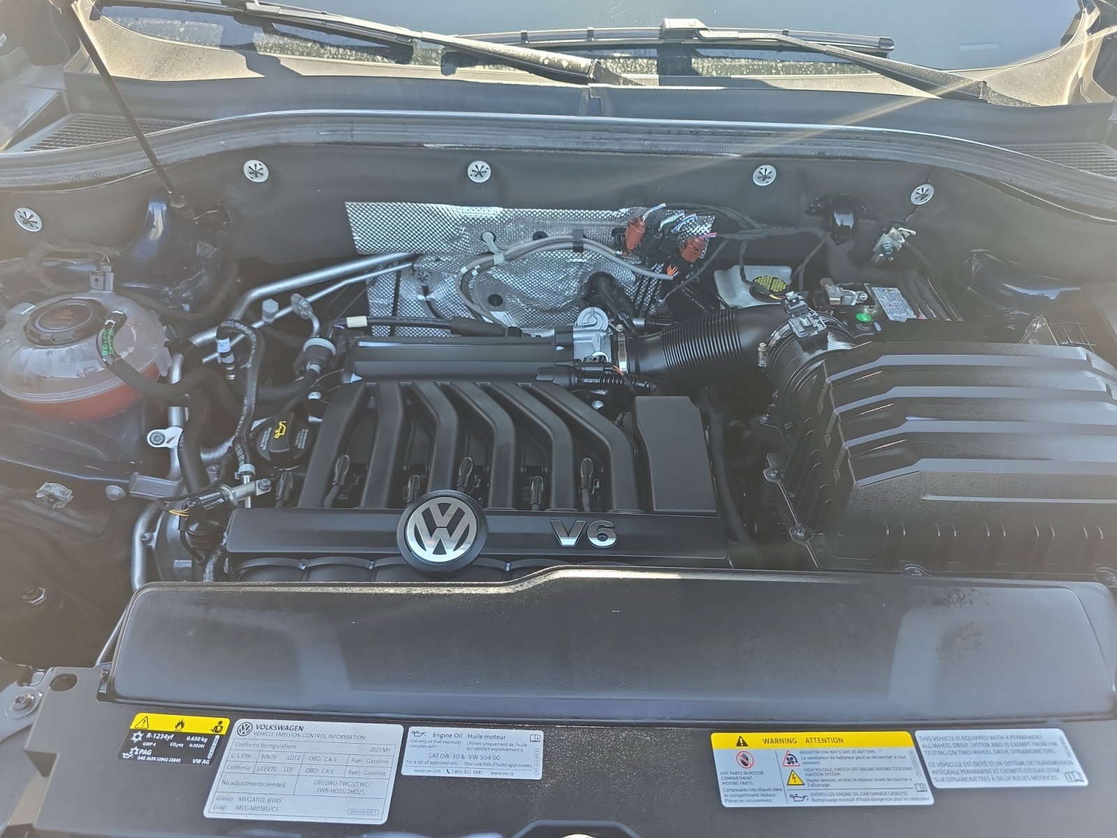 Used 2021 Volkswagen Atlas SEL Premium AWD/4WD image 22