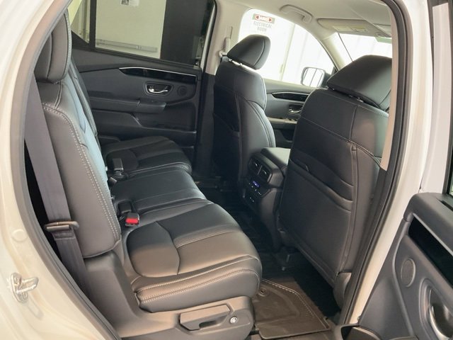 New 2025 Honda Pilot EX-L image 24