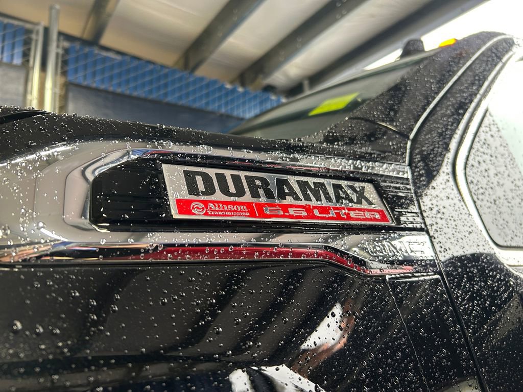 Used 2023 GMC Sierra 3500 Denali image 31