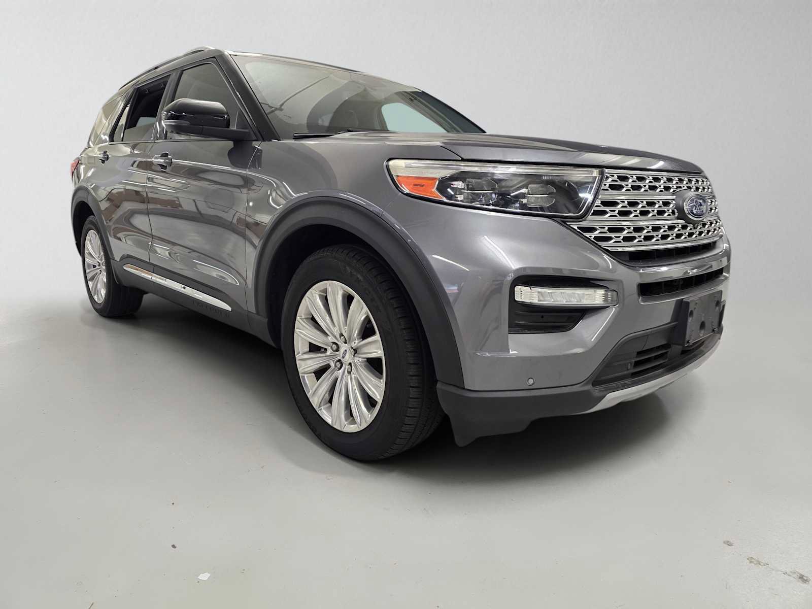 Used 2022 Ford Explorer Limited w/ Hybrid Equipment Group 310A RWD image 7