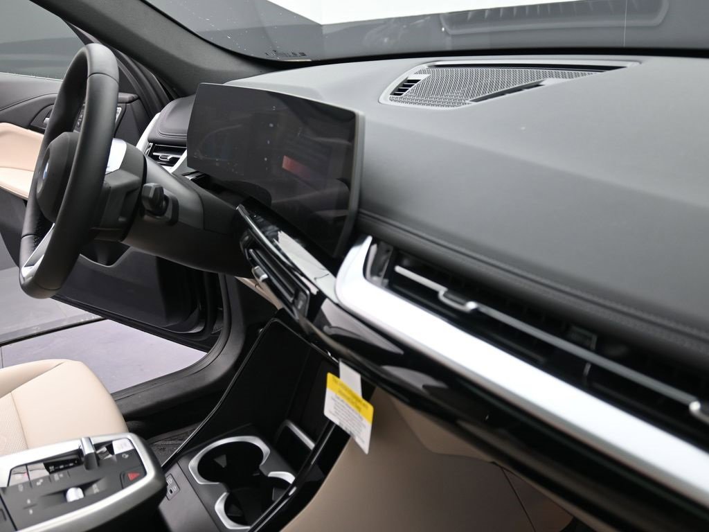 New 2025 BMW X1 xDrive28i w/ Convenience Package image 22