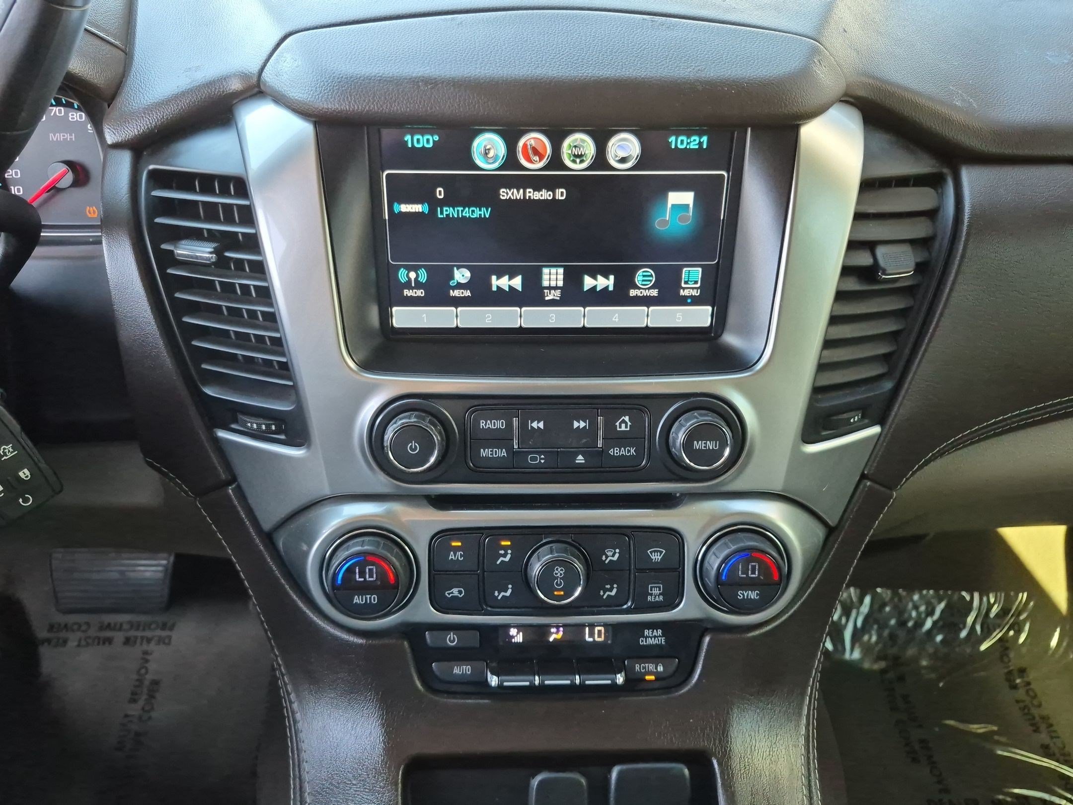 Used 2020 Chevrolet Tahoe LS w/ Enhanced Driver Alert Package AWD/4WD image 18