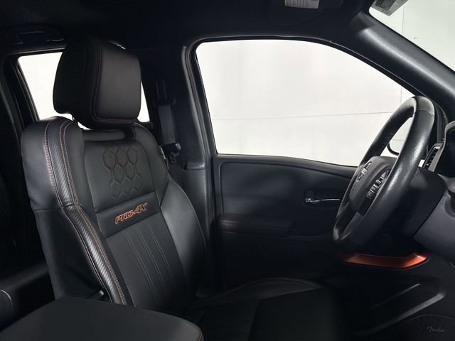 Used 2023 Nissan Frontier PRO-4X w/ Pro-4X Premium Package image 12