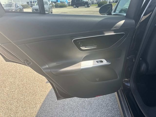 Used 2024 Mercedes-Benz GLC 300 image 15