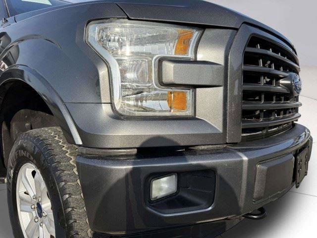 Used 2016 Ford F150 XLT w/ Equipment Group 302A Luxury AWD/4WD image 12