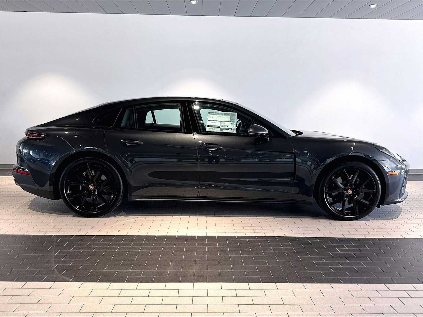 New 2026 Porsche Panamera 4 AWD/4WD image 8