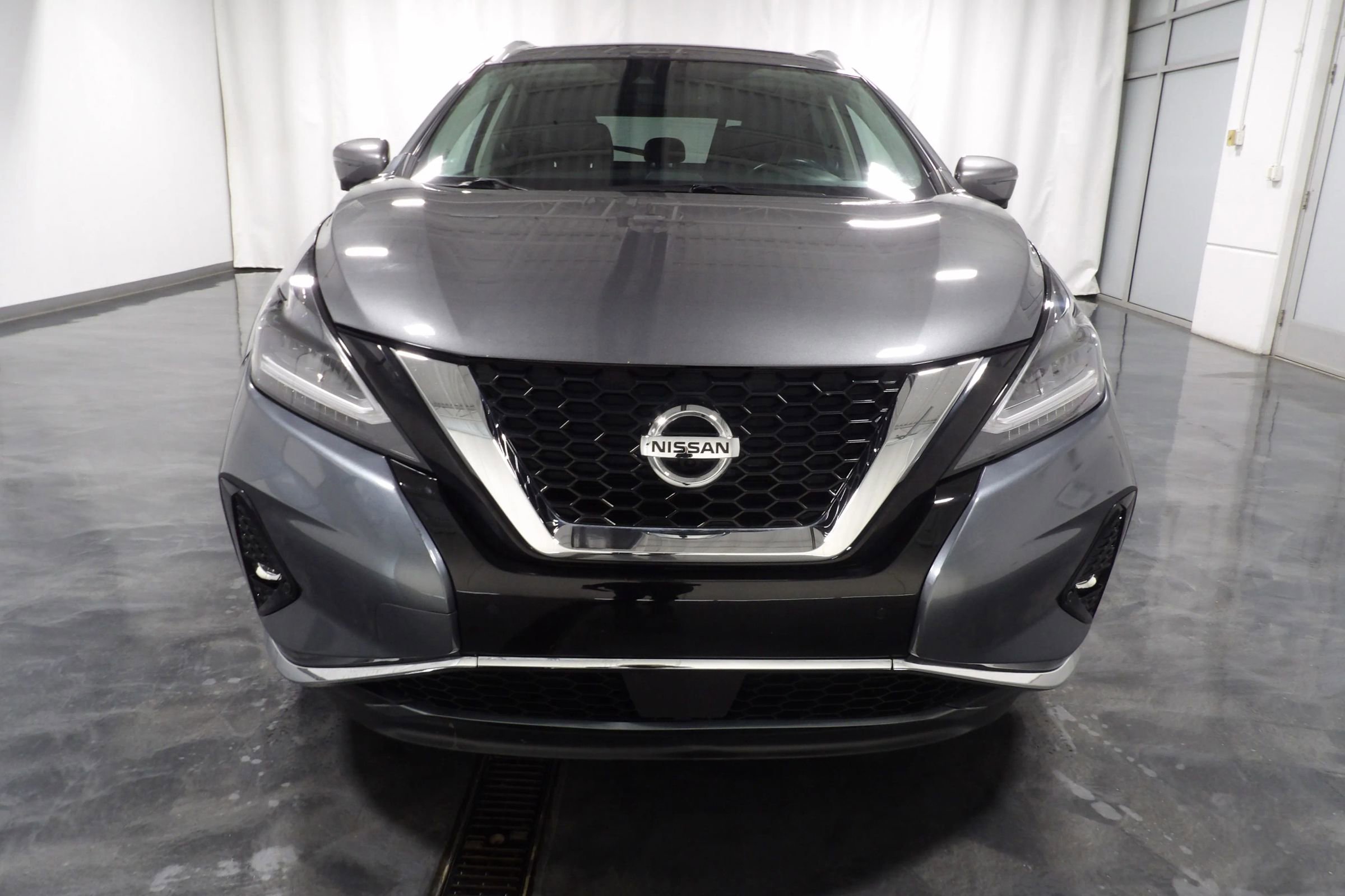 Used 2019 Nissan Murano SL w/ SL Technology Package AWD/4WD image 3