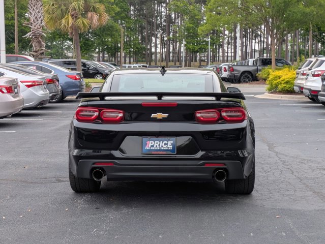 Used 2023 Chevrolet Camaro LT RWD image 7
