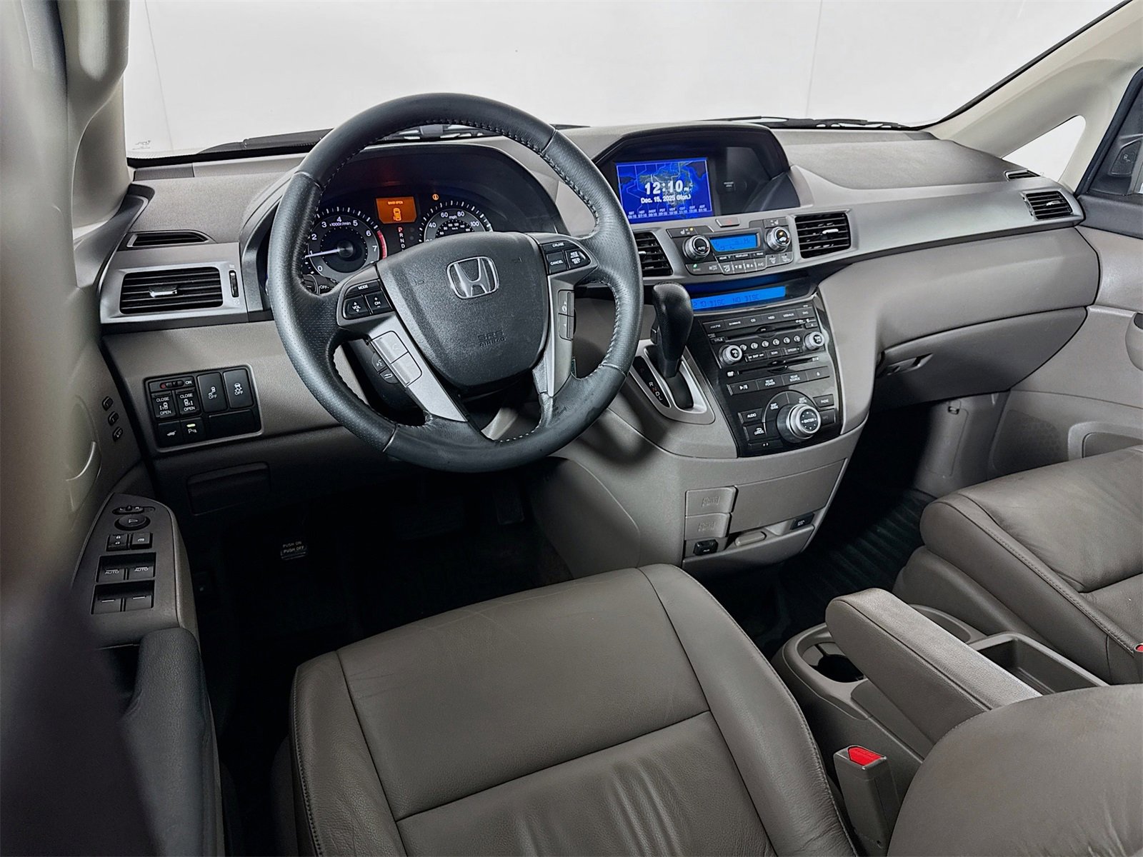 Used 2012 Honda Odyssey Touring Elite image 20