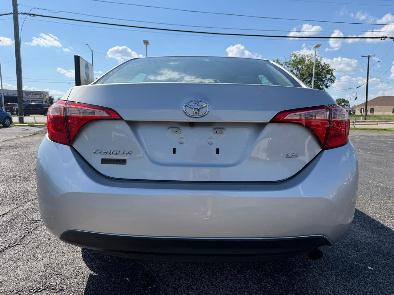 Used 2019 Toyota Corolla LE FWD image 6