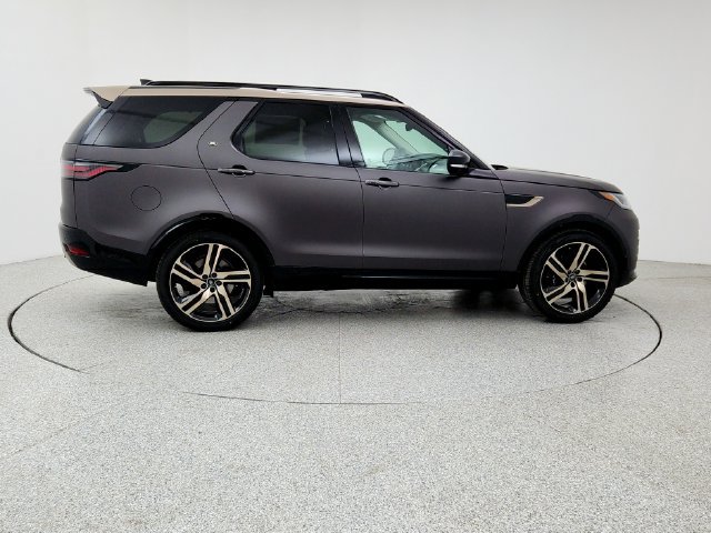 New 2026 Land Rover Discovery Limited Edition AWD/4WD image 4