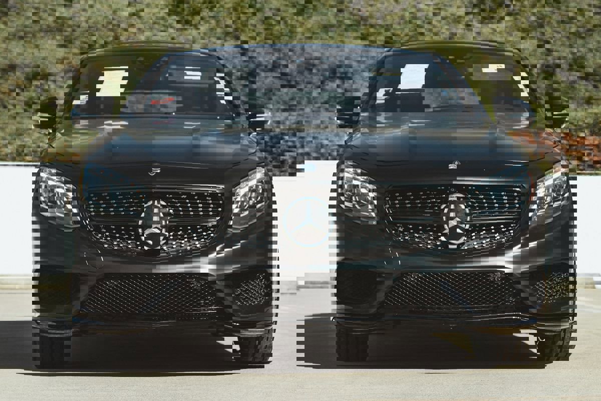 Used 2016 Mercedes-Benz S 550 4MATIC Coupe image 4