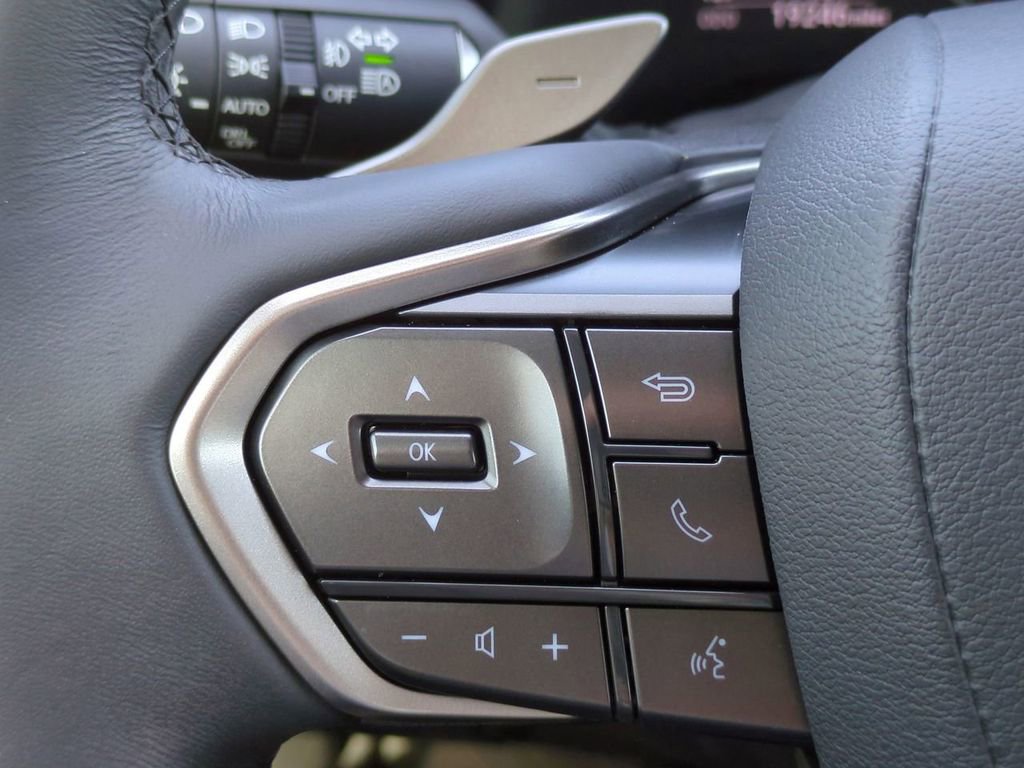 Used 2023 Lexus RX 350h image 26