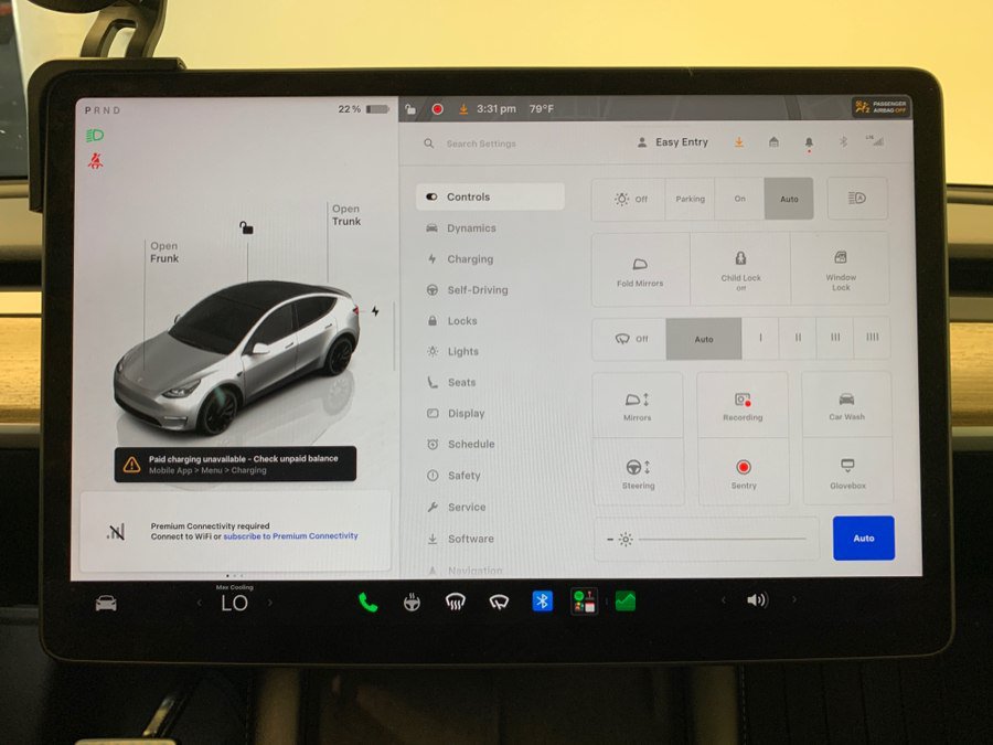 Used 2023 Tesla Model Y Performance AWD/4WD image 24