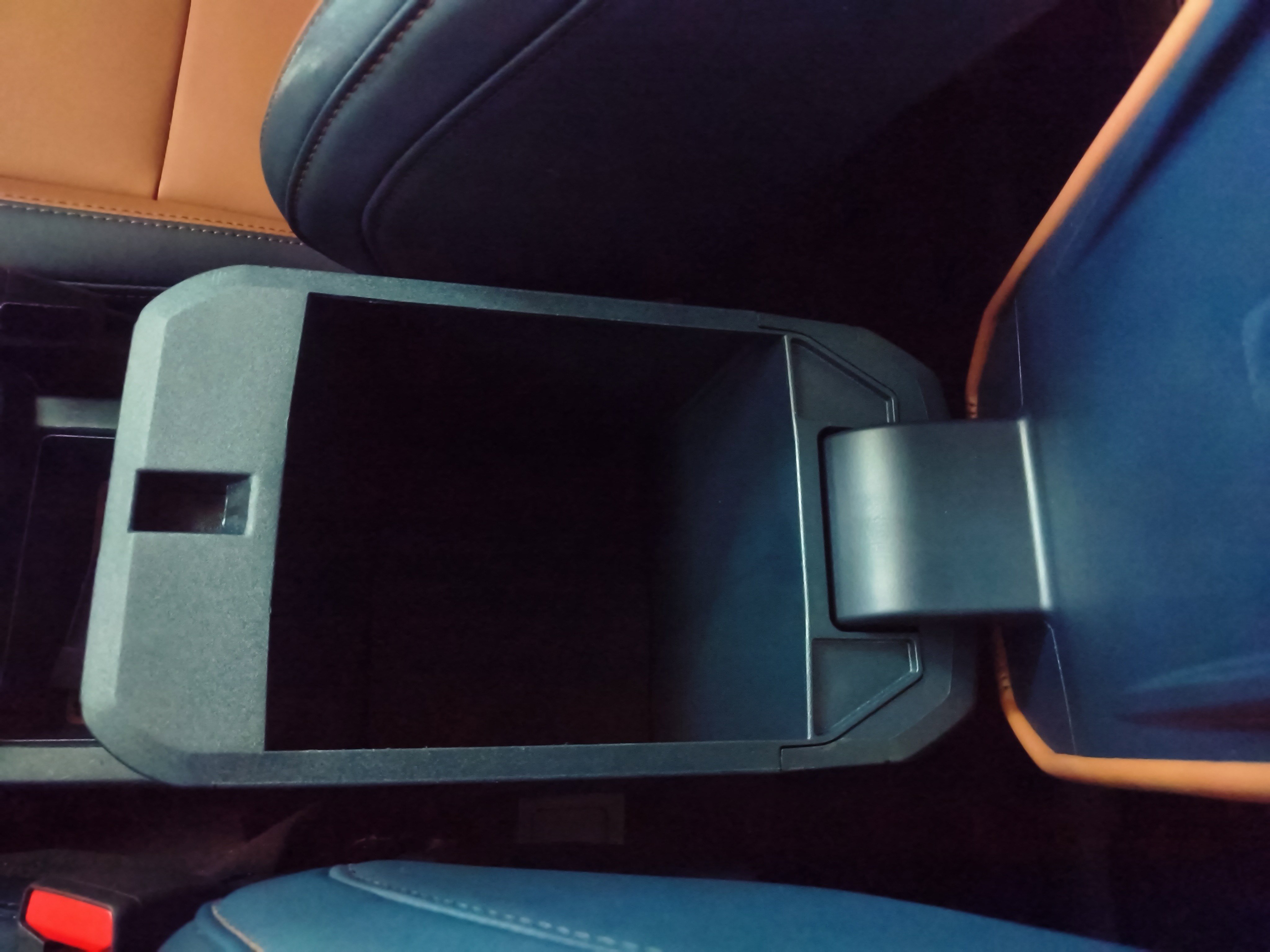 Used 2022 Ford Maverick Lariat w/ Lariat Luxury Package image 25