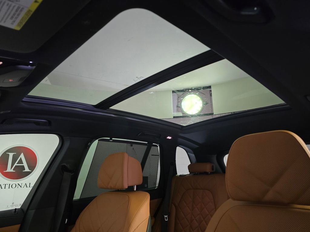 New 2026 BMW X5 xDrive40i w/ Climate Comfort Package image 12