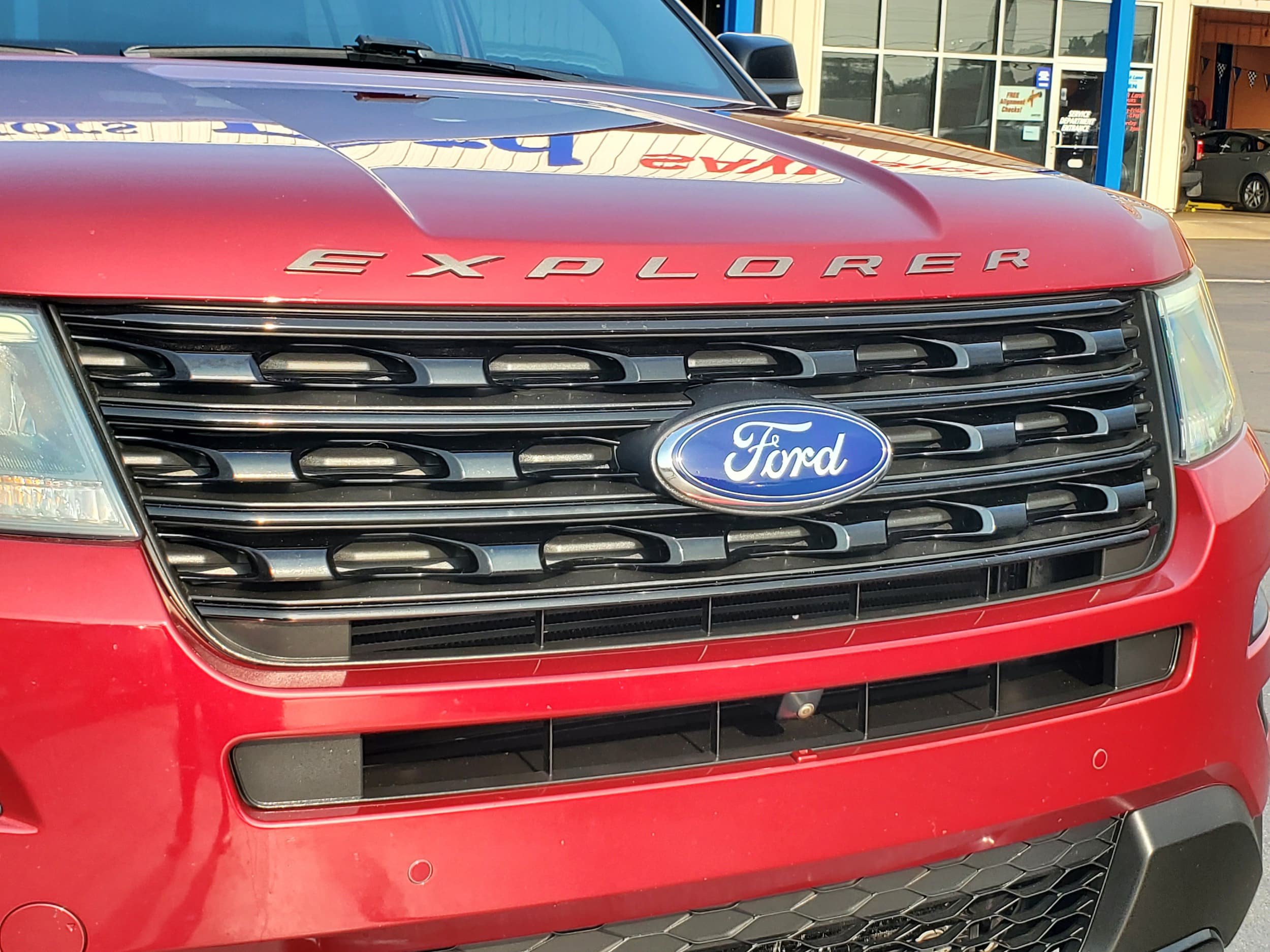 Used 2016 Ford Explorer Sport w/ Equipment Group 401A AWD/4WD image 7