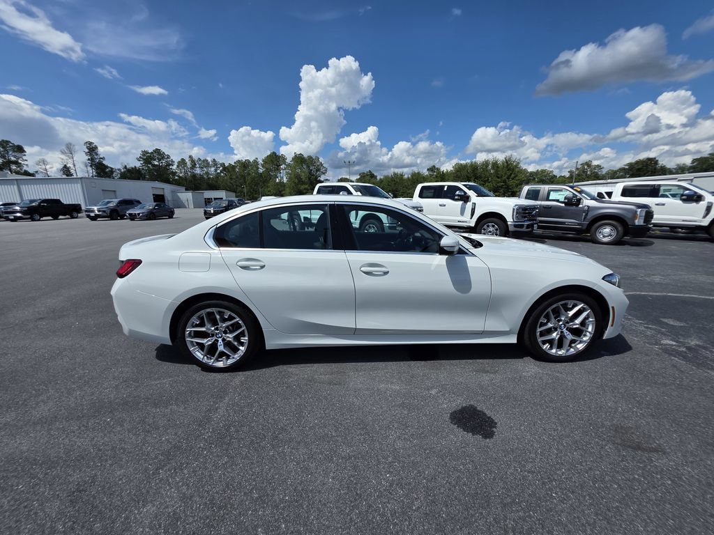 Used 2026 BMW 330i xDrive Sedan AWD/4WD image 7