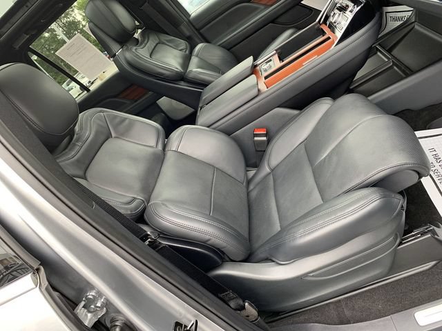 Used 2024 Lincoln Navigator L Reserve AWD/4WD image 32
