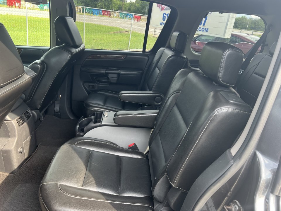 Used 2010 Nissan Armada Platinum w/ Captain Seat Pkg RWD image 14