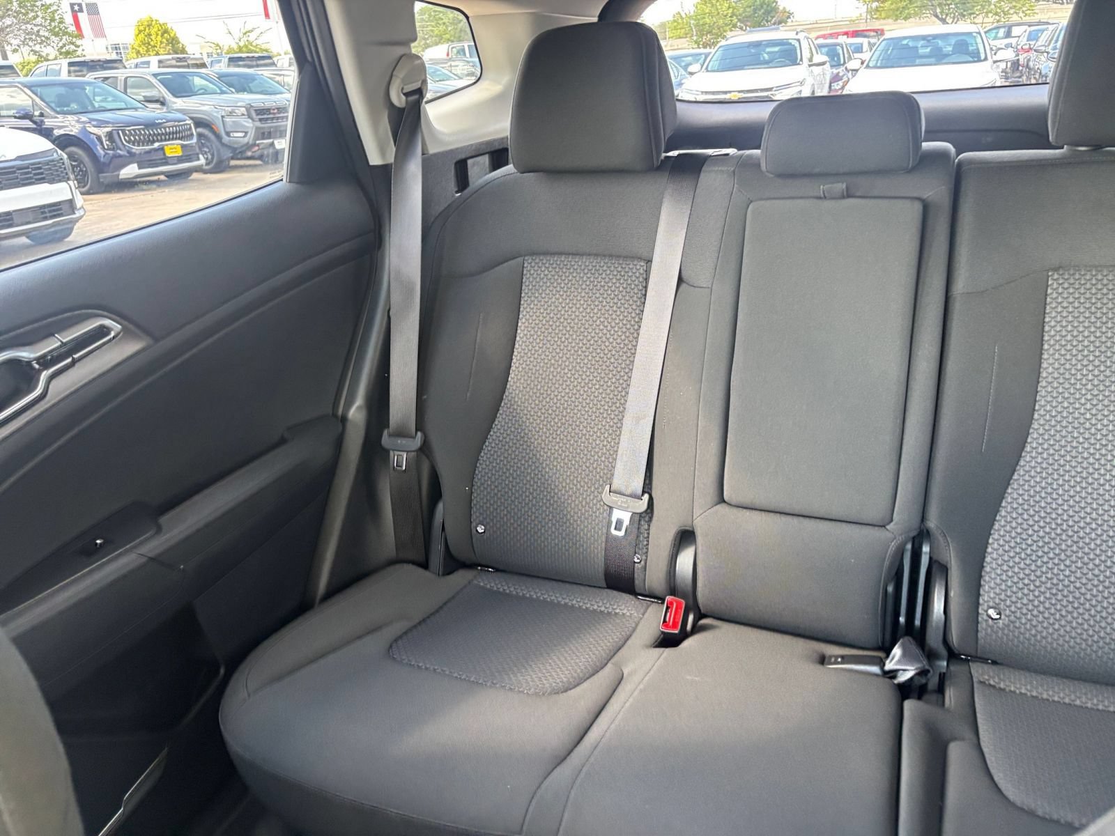 Used 2026 Kia Sportage LX FWD image 38