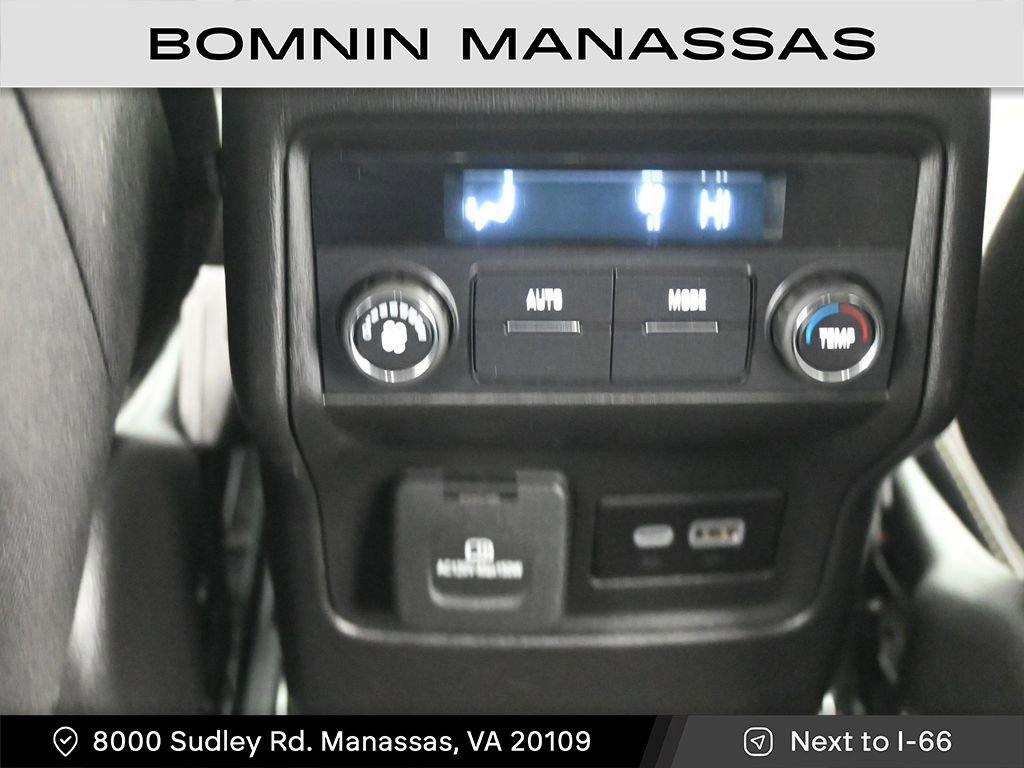 Used 2023 GMC Acadia SLE w/ Driver Convenience Package AWD/4WD image 15
