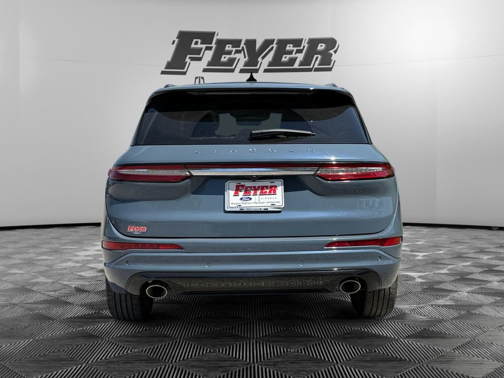 Used 2025 Lincoln Corsair Grand Touring w/ Equipment Group 302A image 4