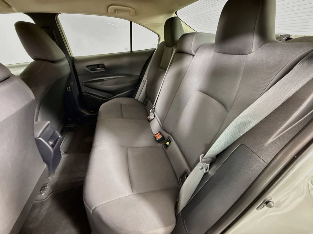 Used 2022 Toyota Corolla LE FWD image 20