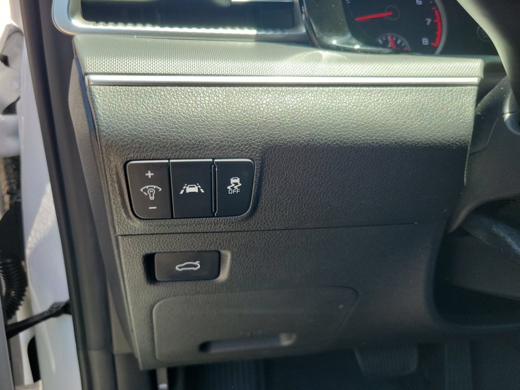 Certified 2024 Kia K5 LXS FWD image 18