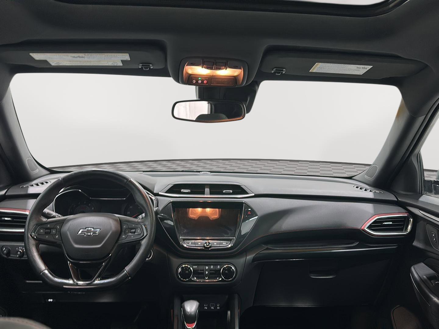 Used 2023 Chevrolet TrailBlazer RS w/ Sun and Liftgate Package image 22