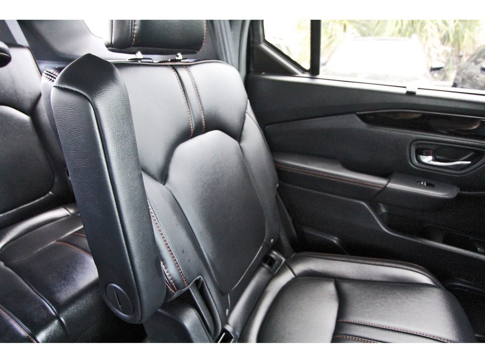 Used 2024 Honda Pilot TrailSport image 12