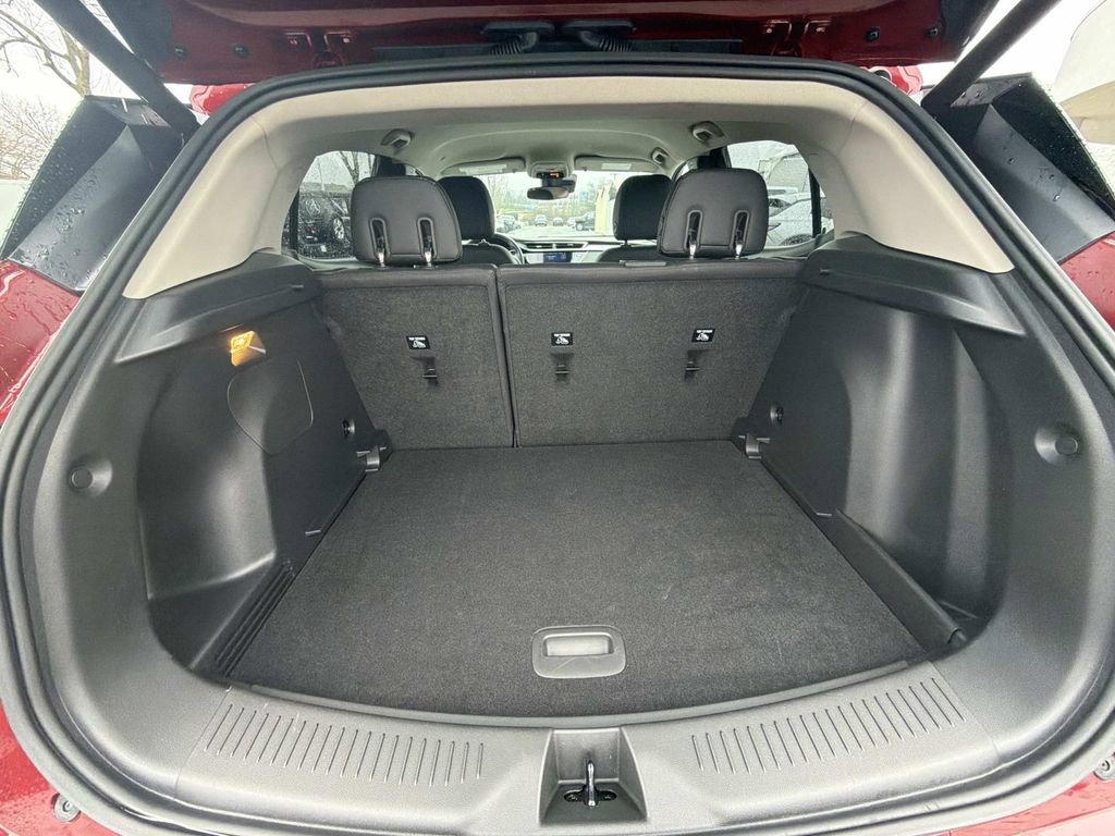 Used 2023 Buick Encore GX Select w/ Sport Touring Package image 14