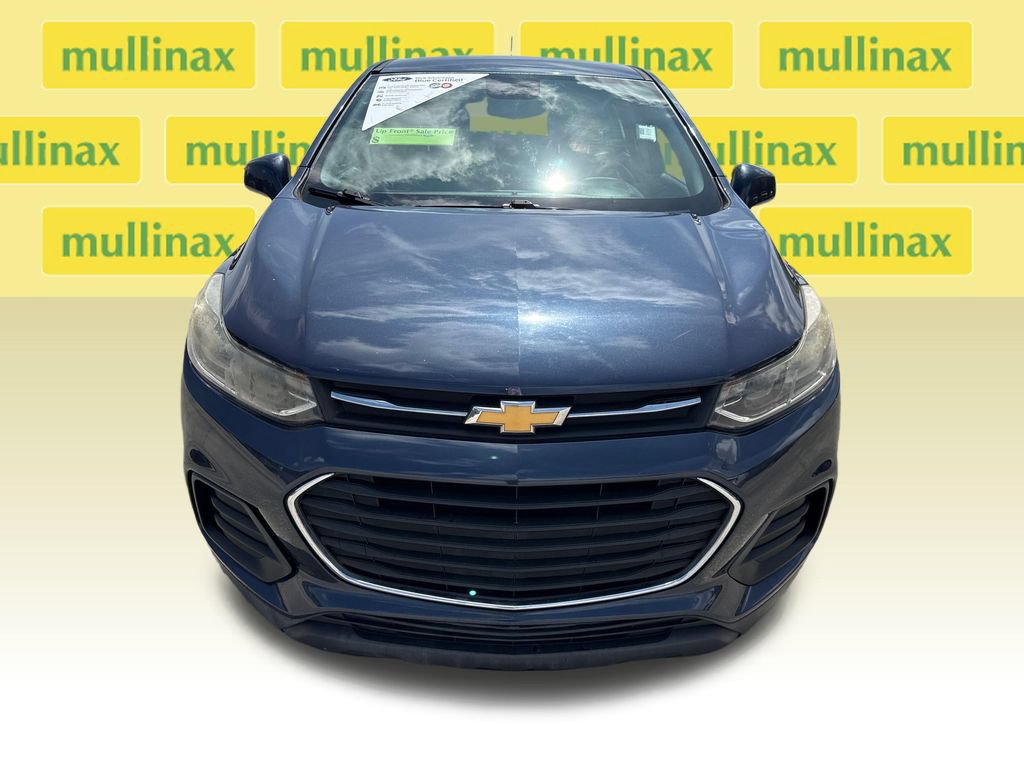 Used 2019 Chevrolet Trax LS FWD image 11