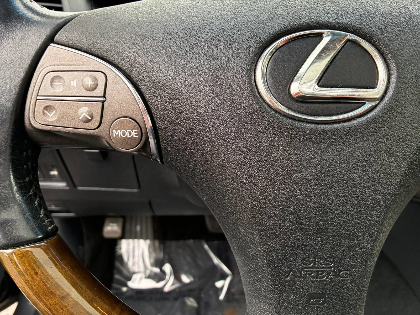Used 2010 Lexus ES 350 FWD image 20