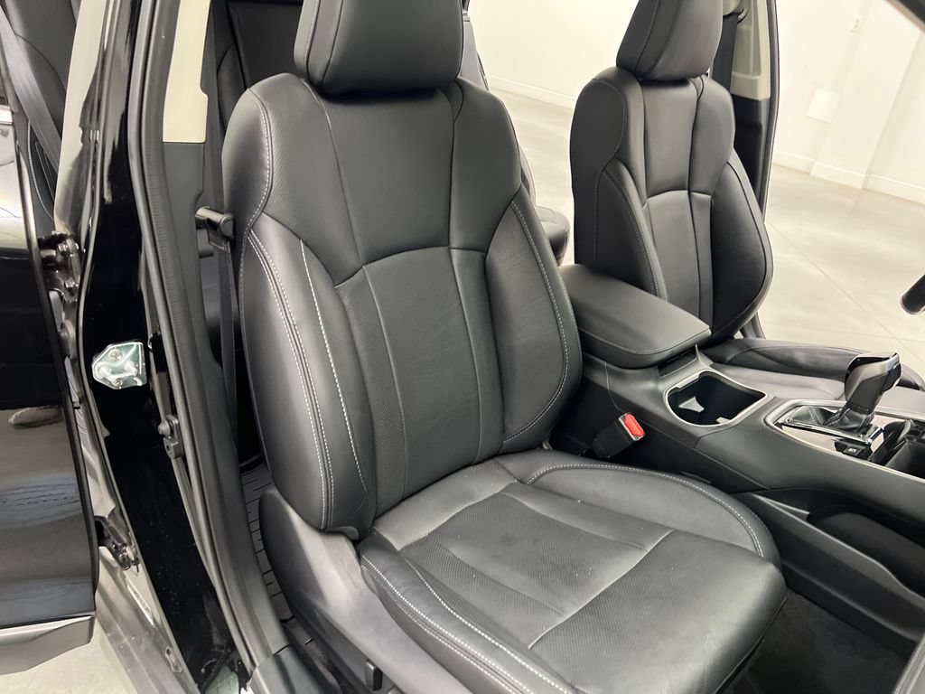 Used 2025 Subaru Outback Touring XT AWD/4WD image 33