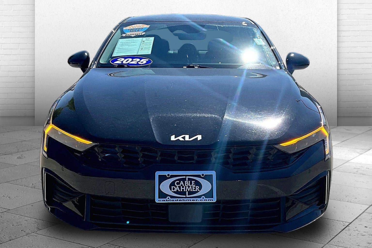 Used 2025 Kia K5 LXS FWD image 2