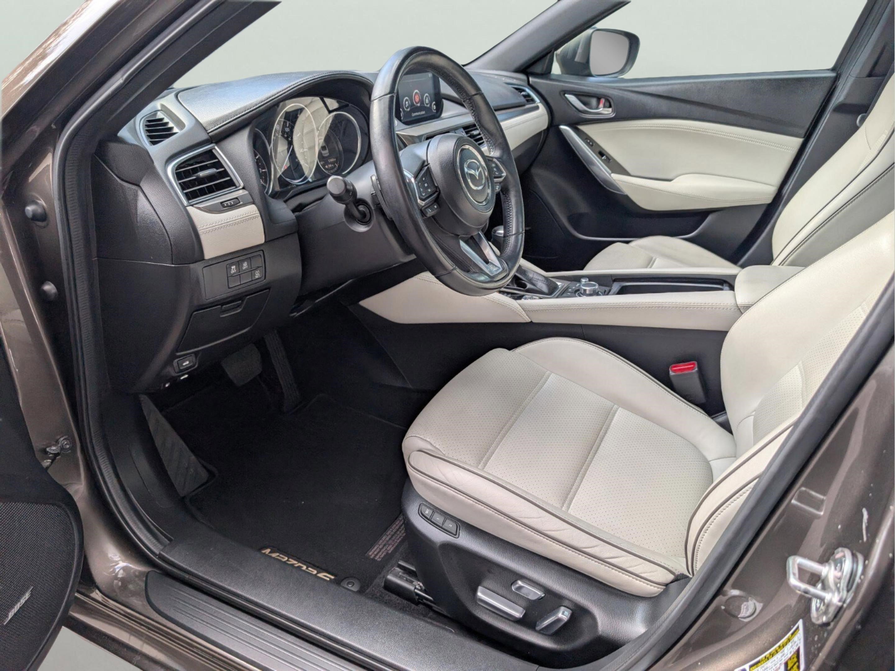 Used 2017 MAZDA MAZDA6 Grand Touring image 10