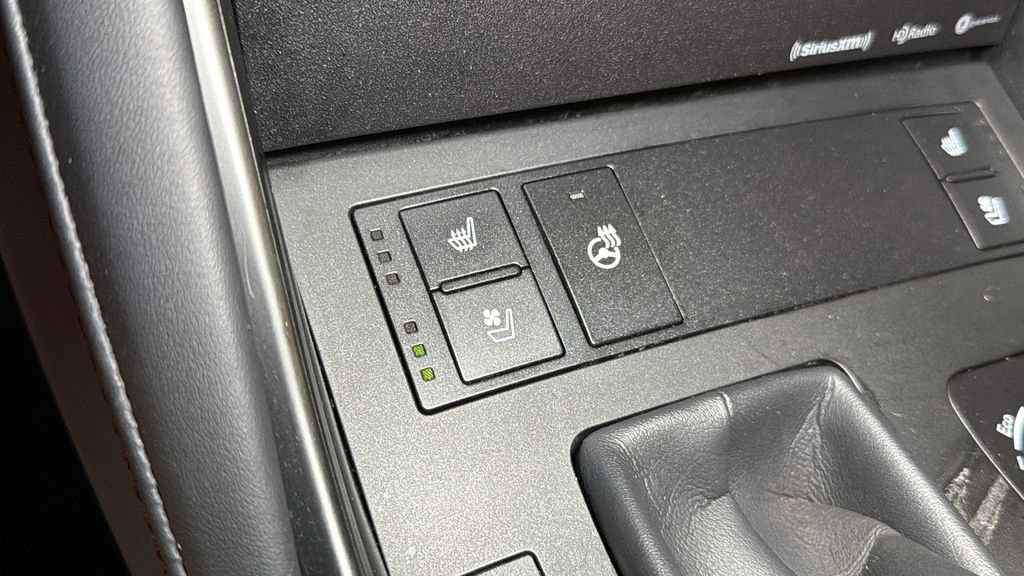 Used 2022 Lexus IS 300 AWD w/ Premium Package image 27