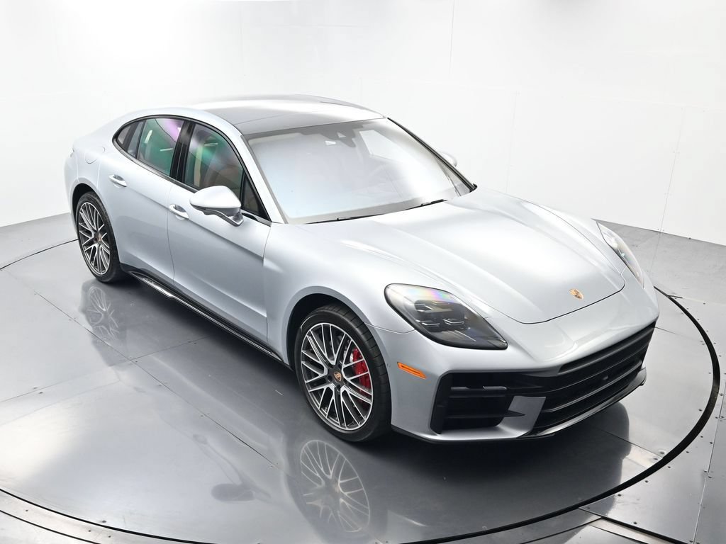 Certified 2026 Porsche Panamera GTS AWD/4WD image 45