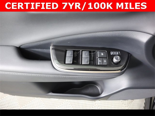 Used 2024 Toyota Crown XLE image 23