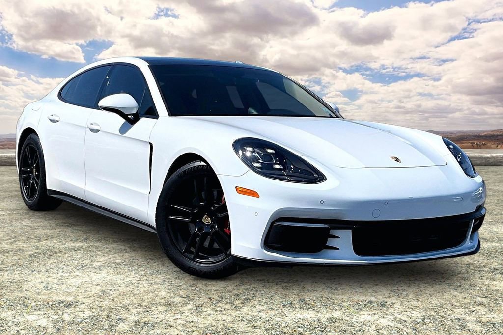 Used 2018 Porsche Panamera 4 image 1