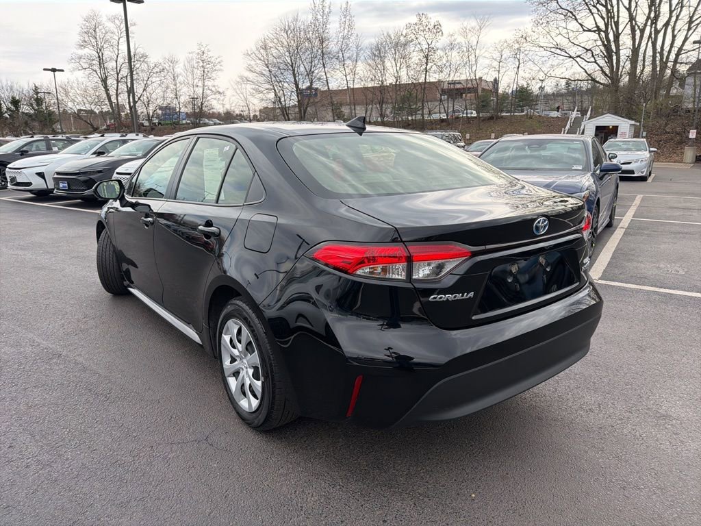 Certified 2024 Toyota Corolla LE FWD image 7