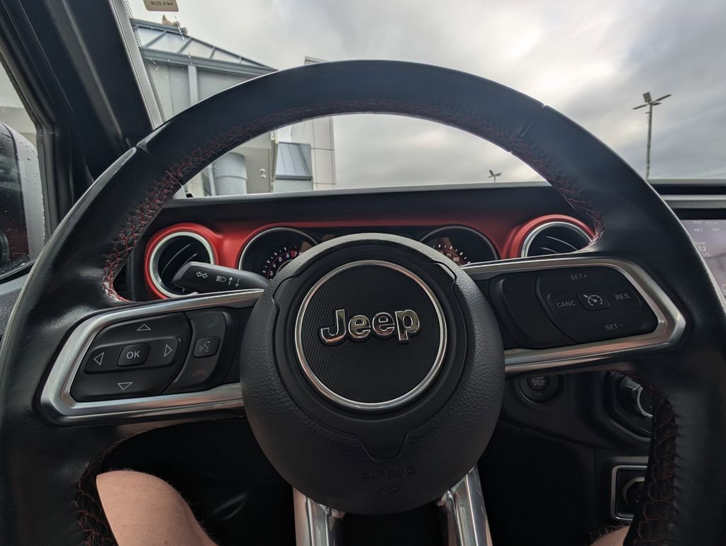 Used 2018 Jeep Wrangler Unlimited Rubicon image 21