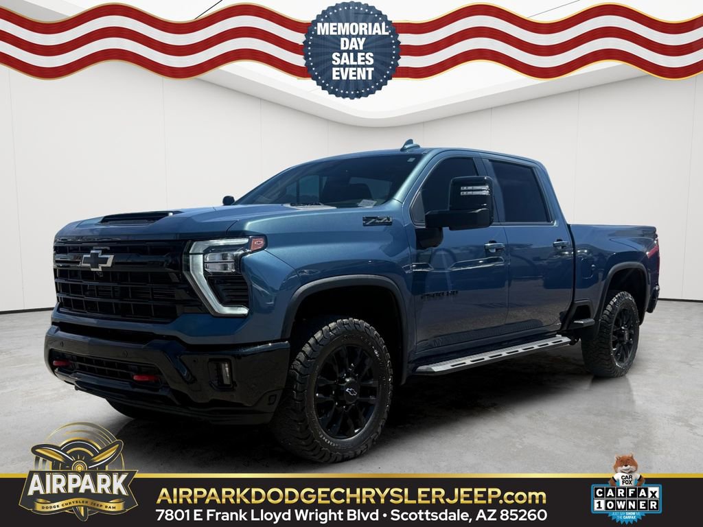 Used 2025 Chevrolet Silverado 2500 LTZ w/ Trail Boss Package AWD/4WD image 1
